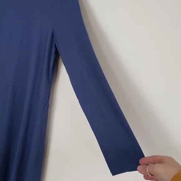 J Jill weaver collection, blue long sleeve dress, flowy, soft, crew neck. Sz M - Picture 4 of 7